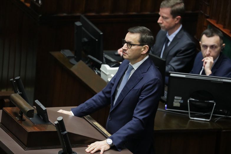 Mateusz Morawiecki wciąż zarabia jak premier. Polityka PiS czeka obniżka