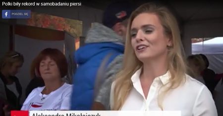 Polki biły rekord w samobadaniu piersi (WIDEO)