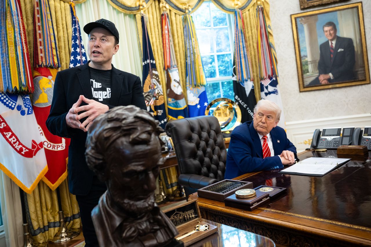Musk angry at Trump's tax-cut bill; calls it "a disgusting abnomination"