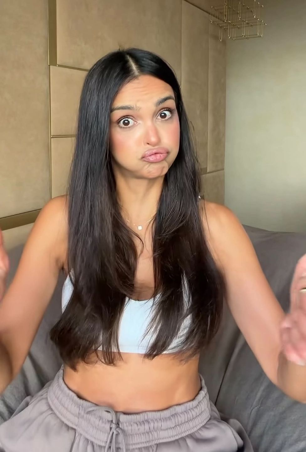 Klaudia El Dursi relacjonuje "perypetie cycuszkowe"