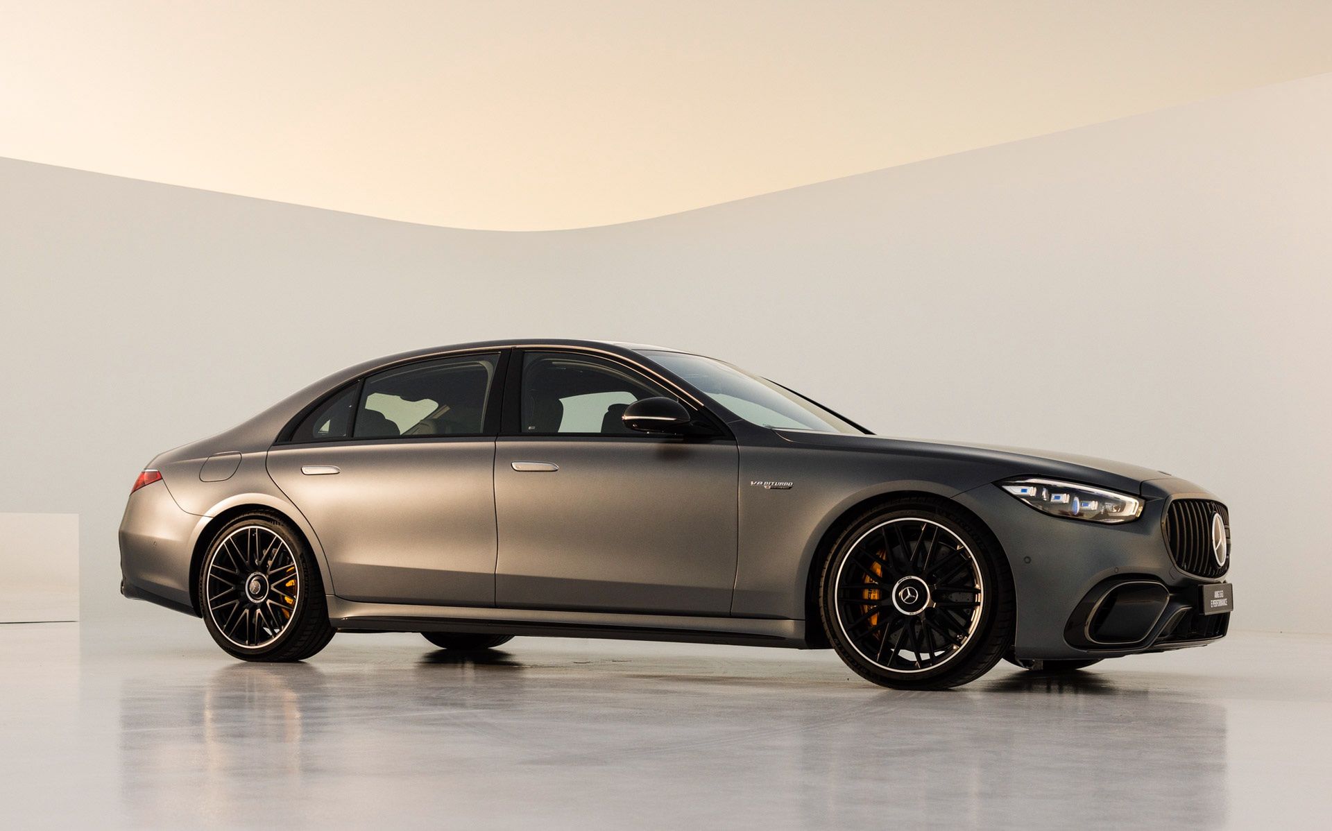 Mercedes-AMG S63 E-Performance
