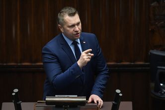 Burza wokół podwyżek dla nauczycieli. Czarnek o terminie wypłat: to absurd