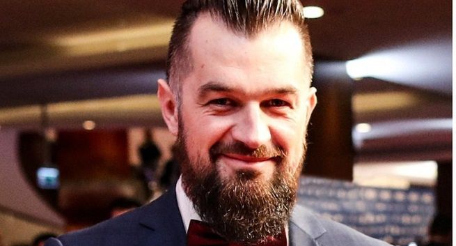 Sigma Bis ma PR directora