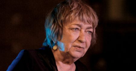 Ewa Szykulska przeżyła z mężem 44 lata. "Samotność jest najgorsza"