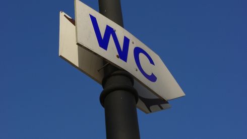 Toaleta na SMS’a 1