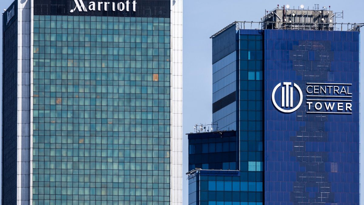 Szyld "Marriott" znika z centrum Warszawy