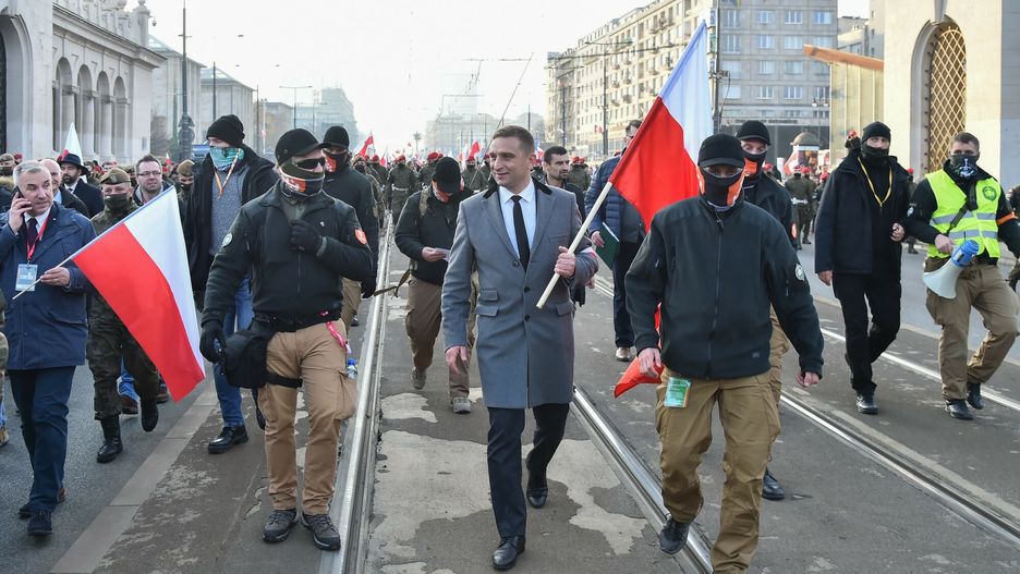 Robert Bąkiewicz na Marszu Niepodległości w 2021 r. 