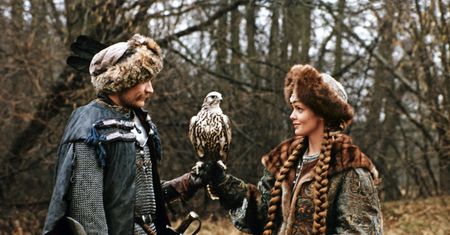 Piosenki z kultowych filmów i seriali. Czy wiesz, kto je śpiewa i skąd pochodzą?