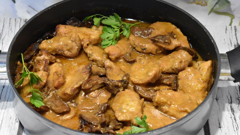 Polędwiczki w sosie grzybowym