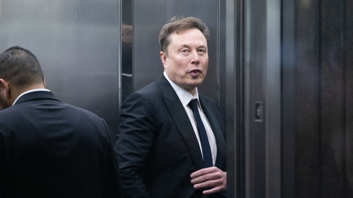Elon Musk
