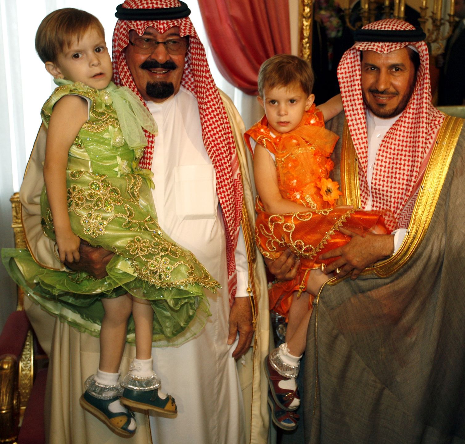 Spotkanie króla Arabii Saudyjskiej z Olgą i Darią Kołacz w 2007