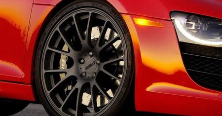 Galop 720 KM - STaSIS R8 Spyder Supercharged Challenge Extreme Edition (2011)