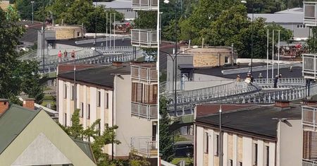 Szeroko zakrojone poszukiwania w Lublinie. Po sygnale o zagrożeniu życia służby odnalazły młodego mężczyznę