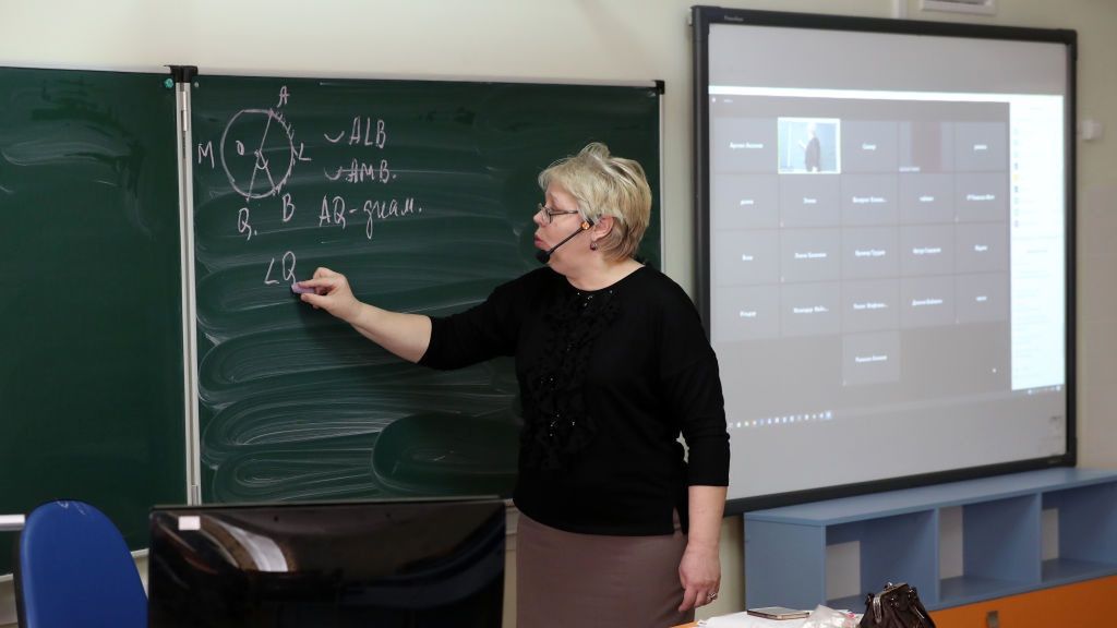 Kiedy koniec e-lekcji w Polsce?