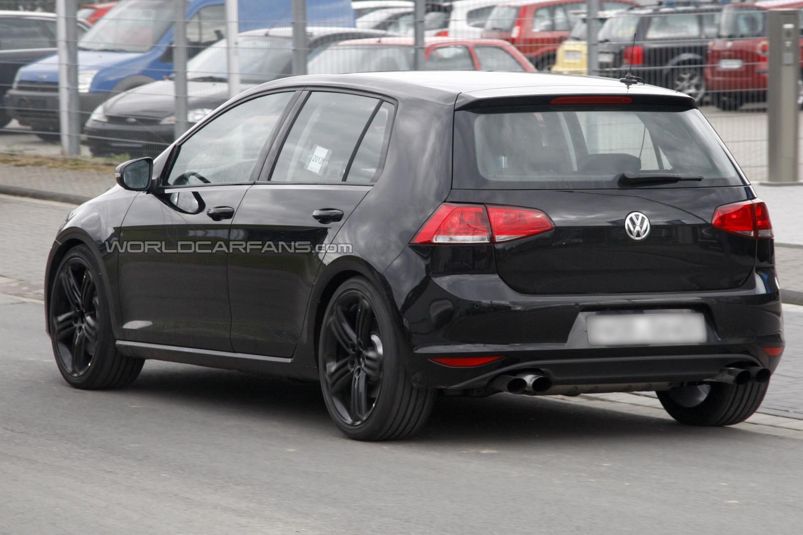 Volkswagen Golf VII R