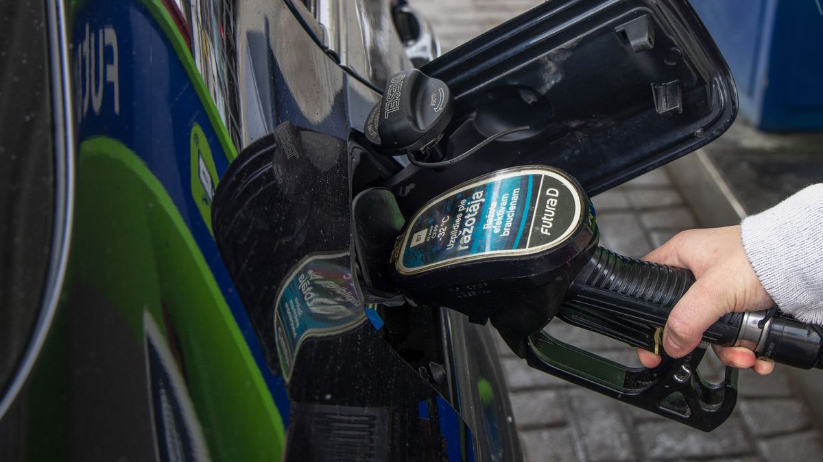 A motorist refuels a vehicle with diesel at a Neste Oyj gas station in Riga, Latvia, on Thursday, Feb. 2, 2023. Over the weekend, the European Union and Group of Seven countries will implement sanctions on Russian refined fuel exports. Photographer: Andrey Rudakov/Bloomberg via Getty Images