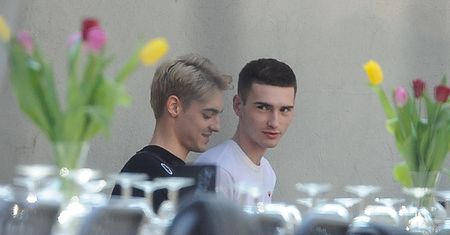 TYLKO U NAS! Radek "Penis" Pestka z chłopakiem-szafiarzem w restauracji (ZDJĘCIA)