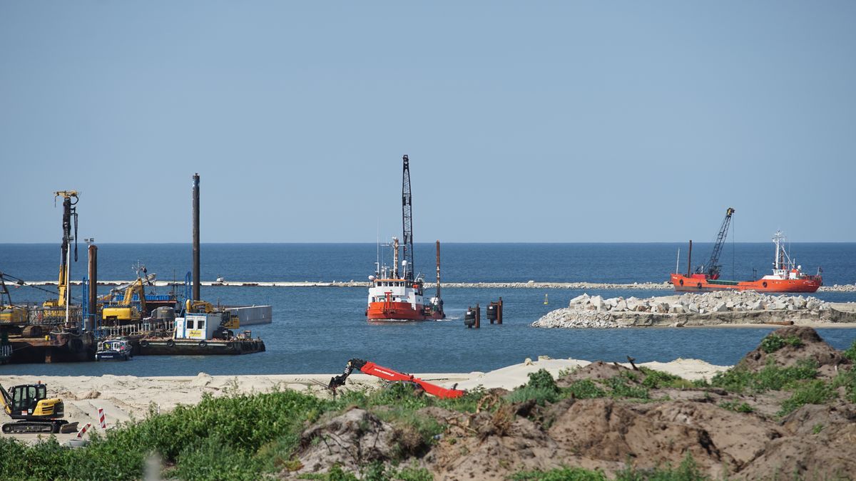 The construction site of a waterway connecting the Vistula Lagoon with the Gulf of Gdansk (Przekop Mierzei Wislanej) is seen in Nowy Swiat, Vistula Spit, Poland on 1 July 2021 Controversial The Vistula Spit canal is curently under construction canal across the Polish section of the Vistula Spit that will create a second connection between the Vistula Lagoon and Gdansk Bay (Baltic Sea) (Photo by Michal Fludra/NurPhoto via Getty Images)
