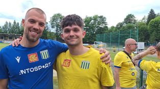 Neptun Końskie - Moravia Kopalnia Morawica 2:1. Ważny mecz o miejsce barażowe, czerwona kartka, pożegnanie Szymona Hajduka. Zobacz zdjęcia