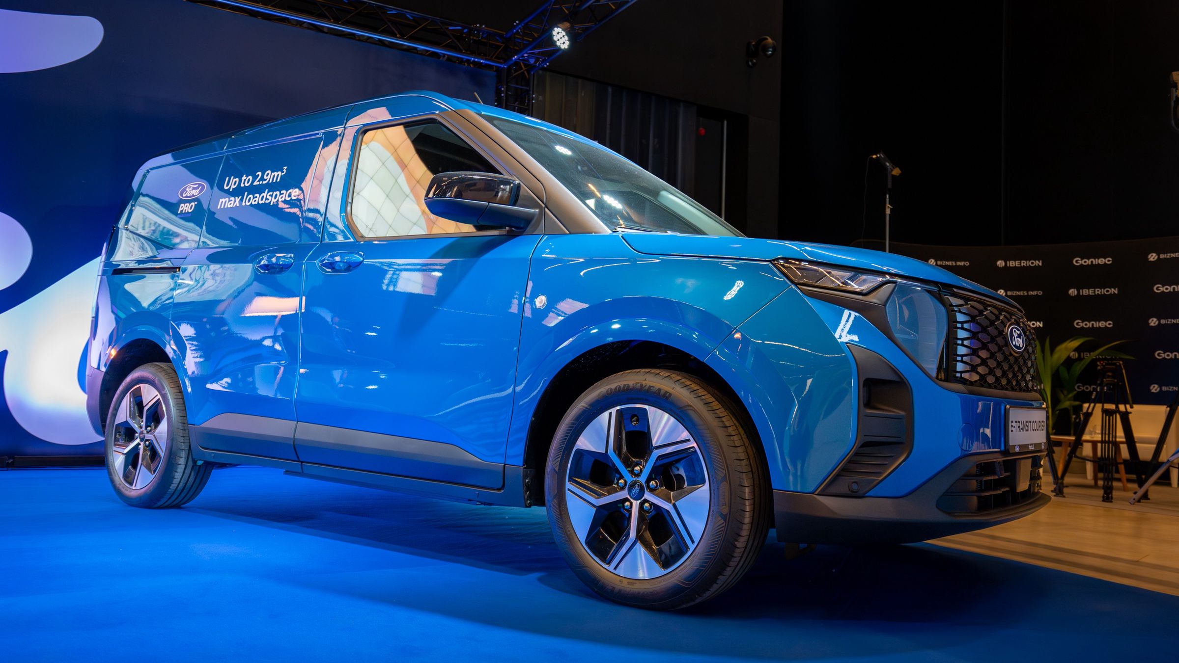 Polska premiera Forda E-Tourneo Customa