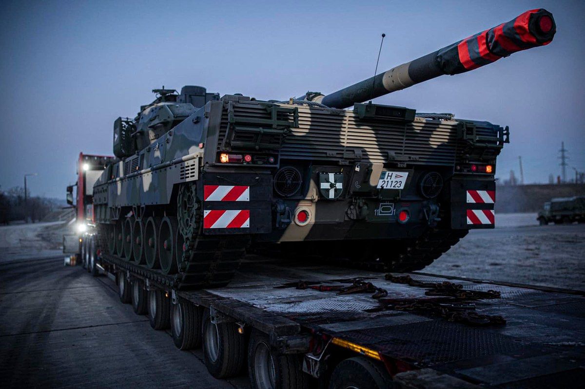 Masa węgierskiego Leoparda 2A7HU to 64,5 tony