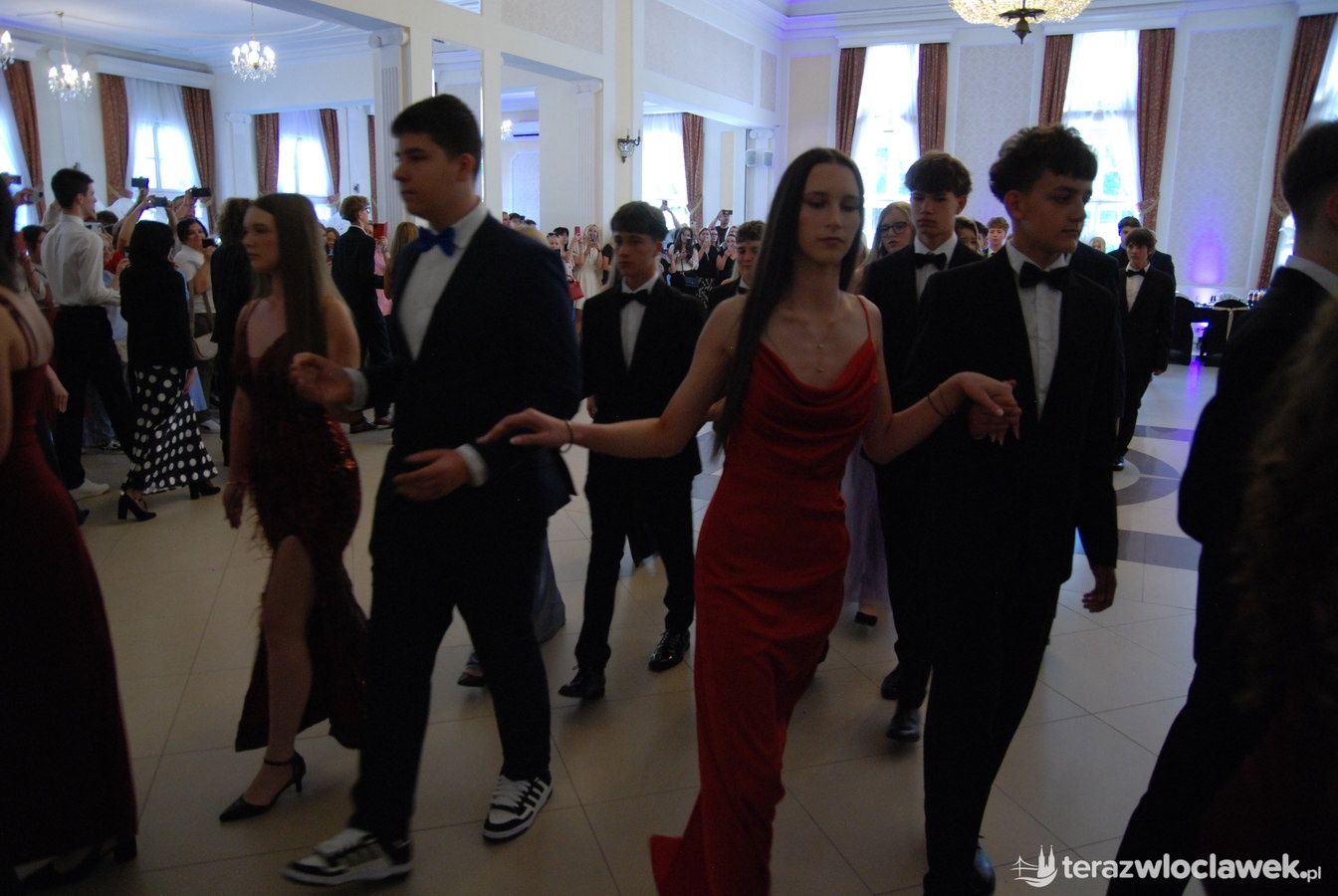 Bal ósmoklasisty Szkoły Podstawowej nr 2