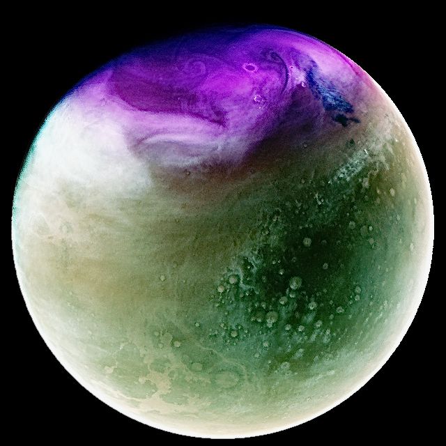 Mars w ultrafiolecie. Półkula północna