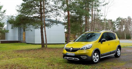Renault odświeża gamę modelu Scénic, wersja XMOD dołącza do oferty