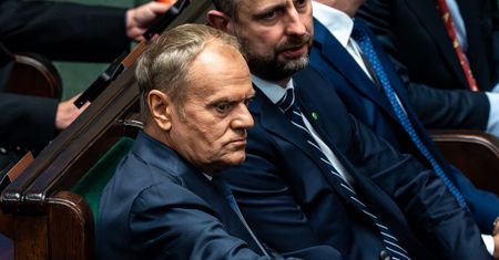 Nowe dane CBOS. Poparcie dla rządu spada poniżej 30 proc.