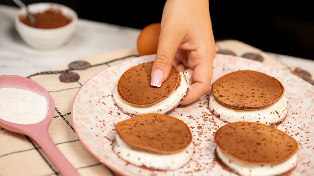 Milch-Sandwiches: Blitzschnelles Dessert aus der Pfanne zubereiten