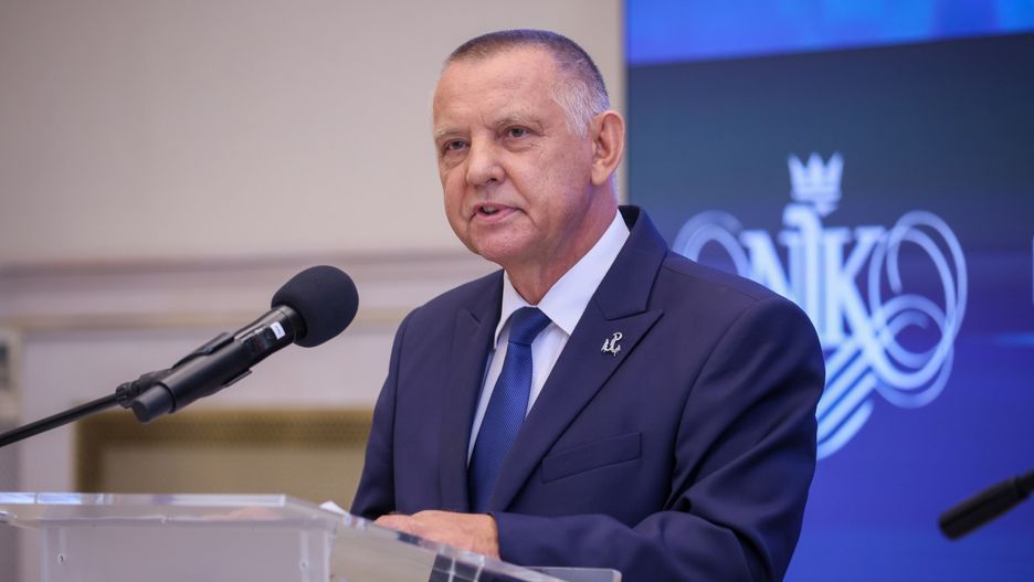 Leszek Szyma�ski
konferencja, Najwy�sza Izba Kontroli, NIK, polityk, polityka, wizyta