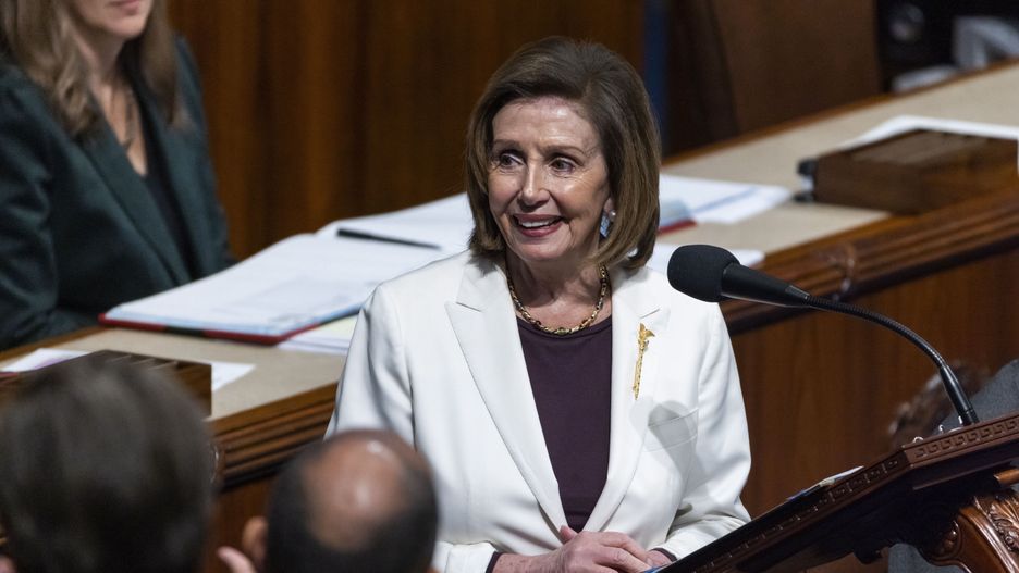 Pelosi announces she is stepping down as Speaker
epa10310830 Democratic Speaker of the House Nancy Pelosi announces she is stepping down as Speaker of the House inside the House Chamber in US Capitol in Washington, DC, USA, 17 November 2022. Republicans secured the House majority on 16 November.  EPA/JIM LO SCALZO 
Dostawca: PAP/EPA.
JIM LO SCALZO