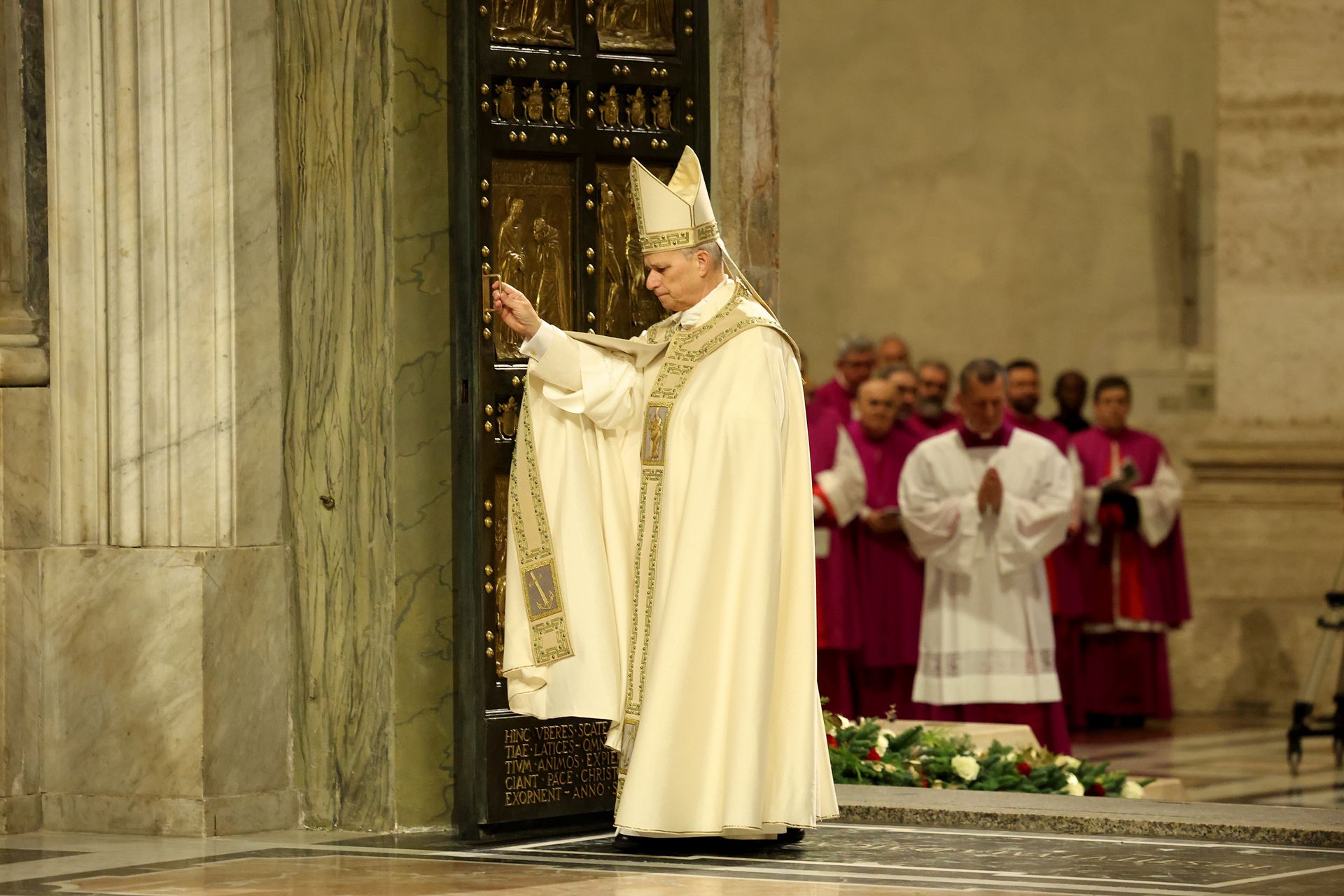 wiadomości,aktualności,WP Wiadomości Historyczny moment w Kościele. Papież kończy Rok Święty w bazylice