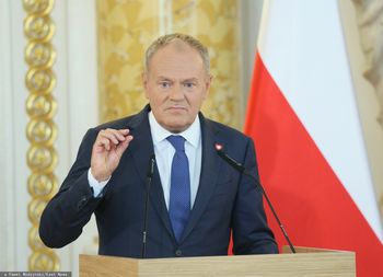 Tusk o atakach Rosji. "Znów musieliśmy ewakuować przejścia graniczne"