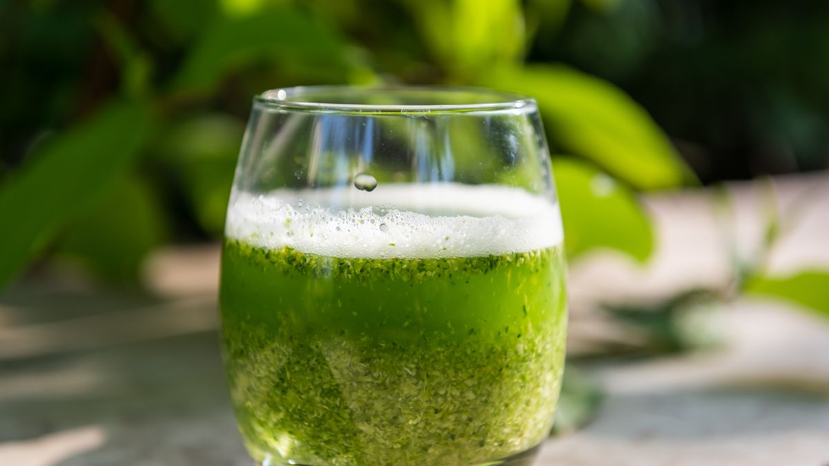 Sok z pietruszki pomaga na wątrobę