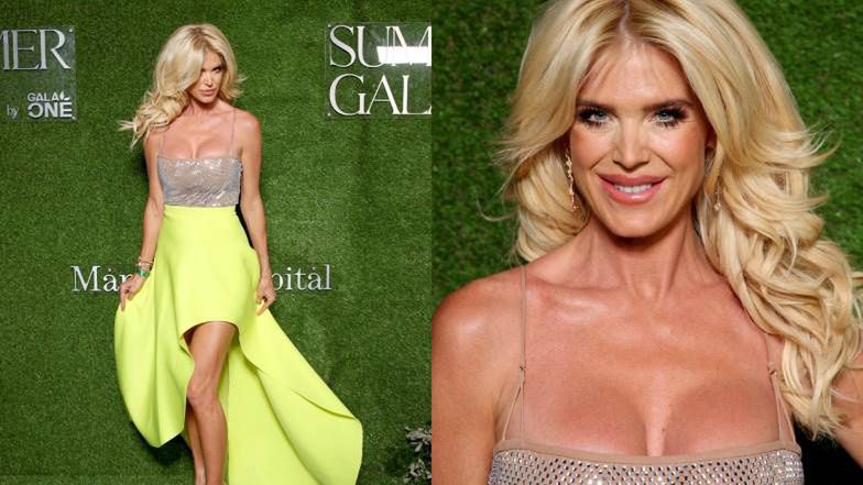 Victoria Silvstedt przyciąga wzrok na gali w Saint-Tropez. 49-letnia modelka postawiła na imponujący dekolt i krzykliwą spódnicę (ZDJĘCIA)