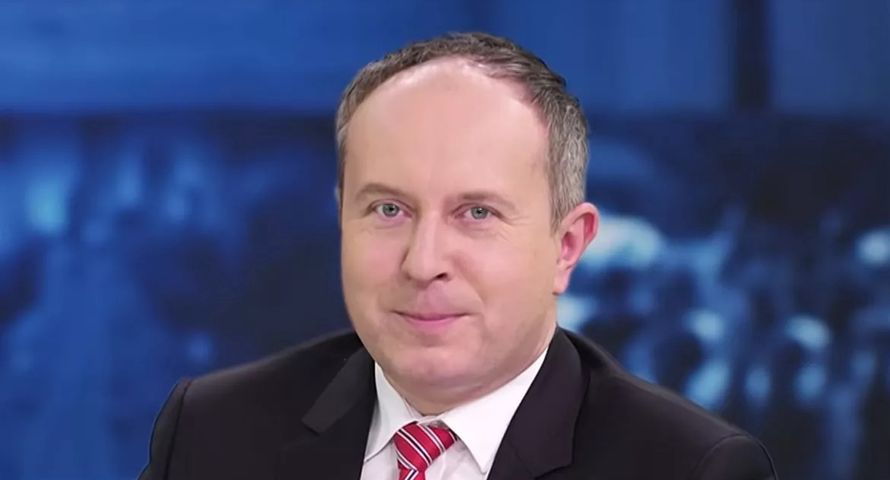 Kłopoty eksperta Republiki. Fundacja, którą zarządzał, ma zwrócić dotację od ministerstwa