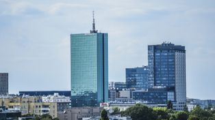 Jeden z pierwszych warszawskich wieżowców zostanie wyburzony. Co w zamian?