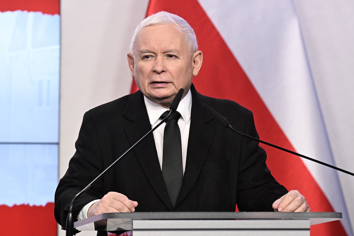 Jarosław Kaczyński zorganizował "śniadanie prasowe" m.in. dla przedstawicieli zagranicznych mediów