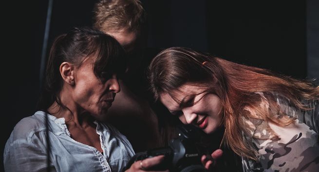 ATM Grupa szykuje kalendarz na 2018 rok z aktorami. Pozują m.in. Jakub Wesołowski i Patryk Pniewski