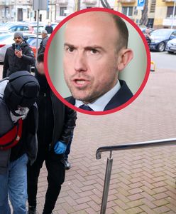 "To wyjątkowo perfidne". Budka ostro o wpisie Ziobry po śmierci Kamilka