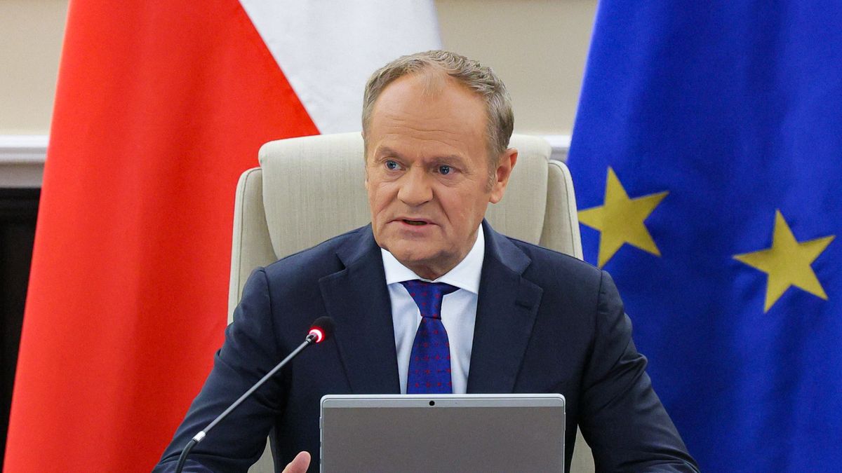 Donald Tusk
Warszawa, 31.03.2026. Premier Donald Tusk podczas posiedzenia rządu w KPRM w Warszawie, 31 bm. Rząd zajmie się m.in. projektem ustawy o systemach sztucznej inteligencji, która ma wdrożyć w Polsce unijny akt o sztucznej inteligencji. Projektowane przepisy powołują organ nadzoru rynku AI, czyli Komisję Rozwoju i Bezpieczeństwa Sztucznej Inteligencji. (sko) PAP/Paweł Supernak
Paweł Supernak
kancelaria, kancelaria prezesa rady mnistrów, KPRM, obrady, polityk, polityk polityka, polityka, posiedzenie, rada ministrów, rady ministrów, rząd, rząd Tuska, rządu, AI sztuczna inteligencja