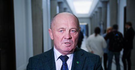 "Amatorszczyzna". Sawicki tłumaczy, czemu się nie podpisał