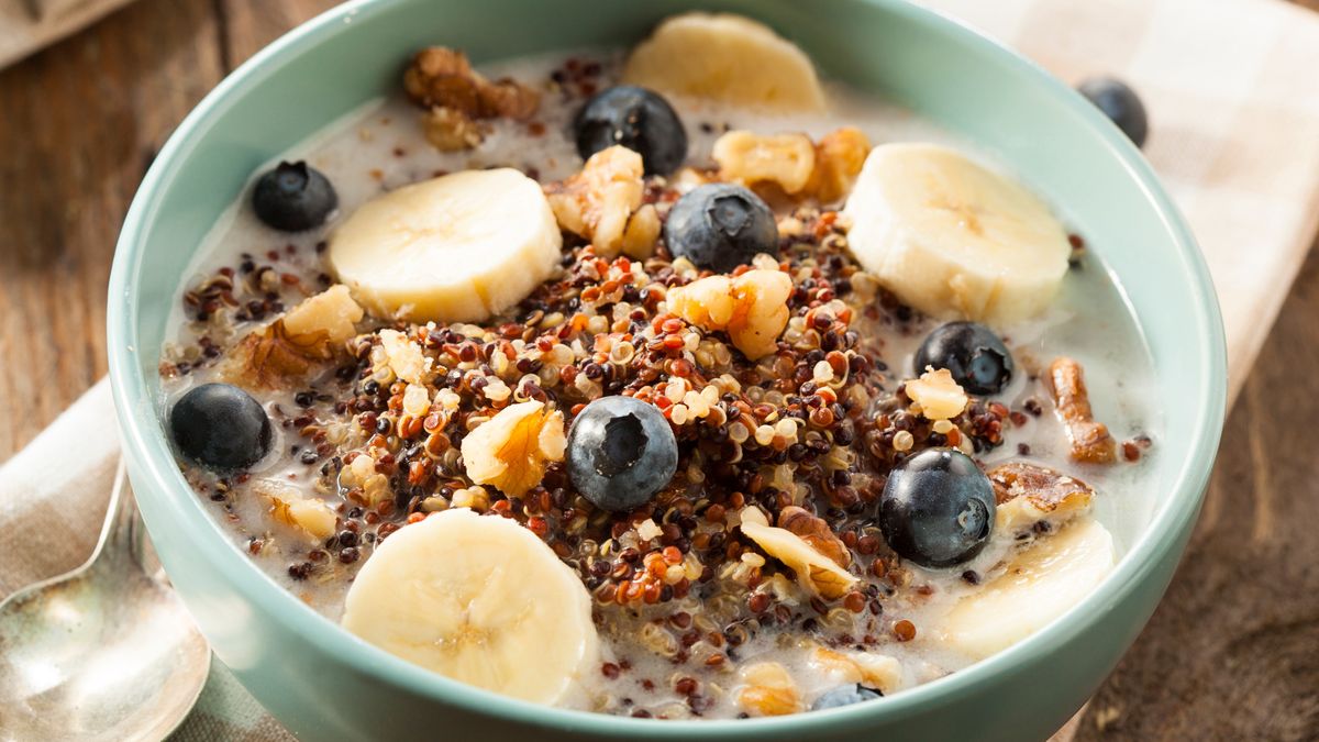 Na śniadanie jem pyszną komosę ryżową