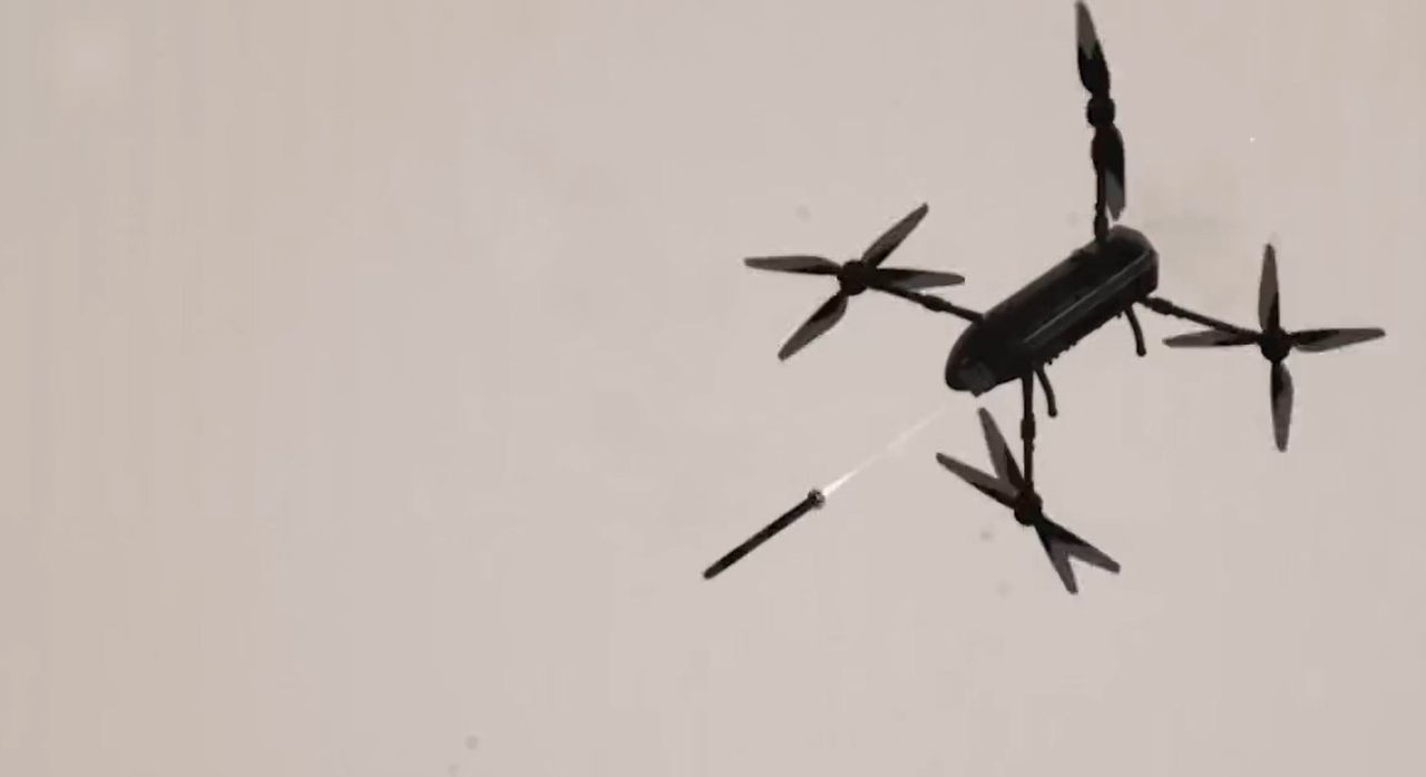 Tureckie drony z precyzyjnymi pociskami przeciwpancernymi