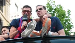 Show Lewandowskiego i Szczęsnego w Kanale Sportowym. Relacja z autokaru Barcelony