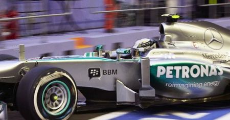 Pirelli oficjalnie dostawcą opon w 2014