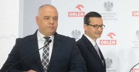 Wicepremier Sasin: Na tle Europy Polska ma najtańsze paliwa. Inni płacą ponad 11 zł