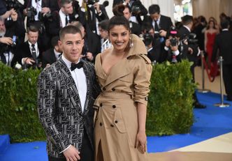 Nick Jonas zaręczył się z Priyanką Choprą po DWÓCH MIESIĄCACH ZWIĄZKU