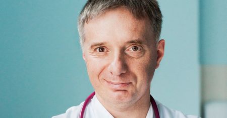 Sposób na pandemię? Dr Basiukiewicz: "Znieść kwarantannę"